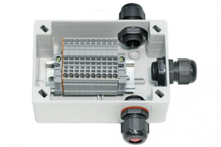 Спектрон-КВ-Exe 165х124х84 с DIN рейкой без клемников и вводов. Коробка коммутационная взрывозащищенная